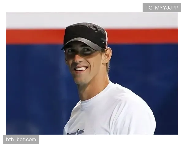 菲尔普斯家厨房像个营养实验室，我的速冻饺子瞬间暴露贫穷